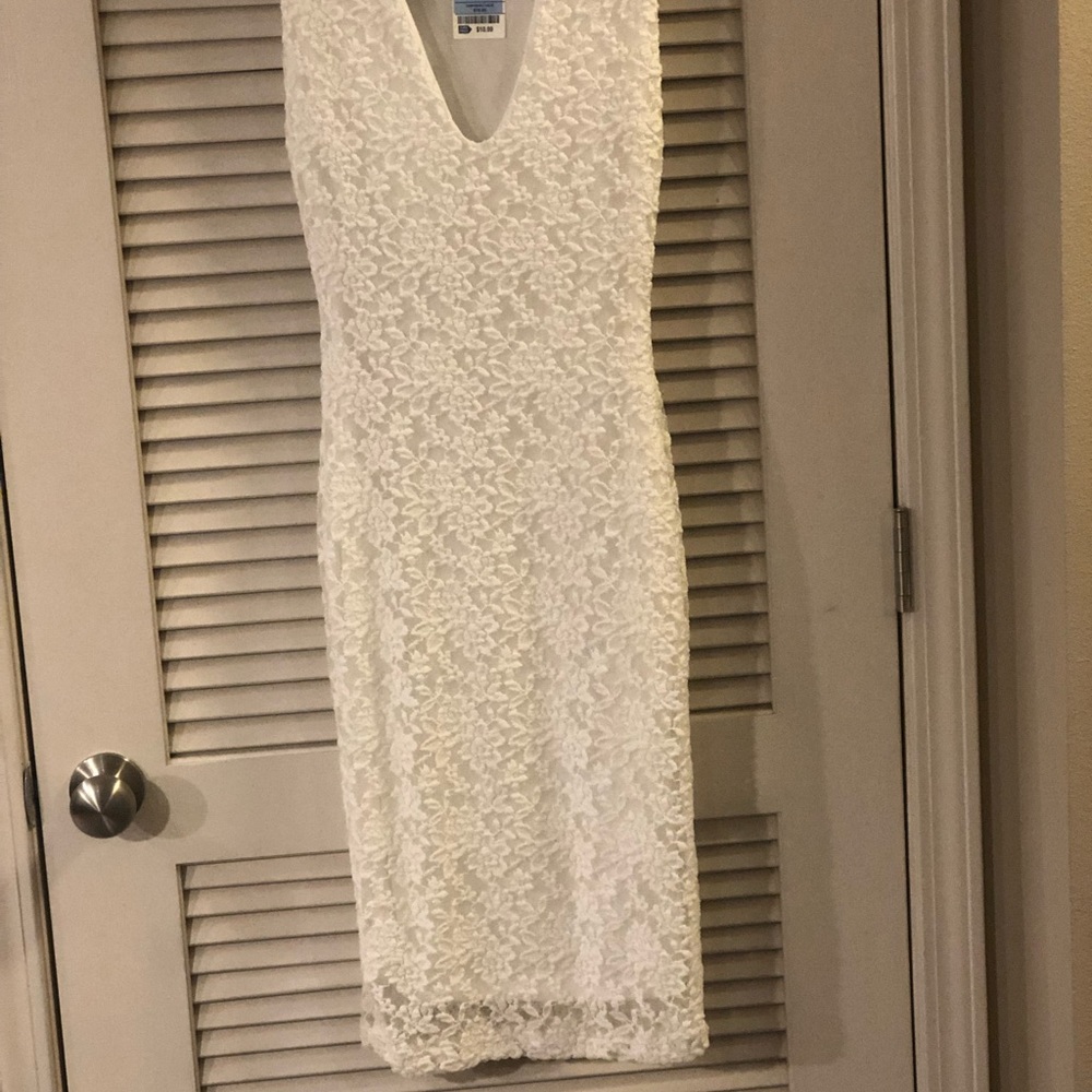 White Lace Dress - Picture 5 of 5